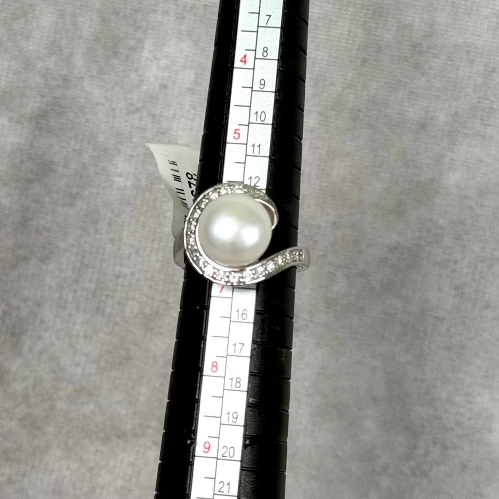Sterling Silver White Pearl CZ Bypass Halo Cocktail Ring Fairycore Size 6.5